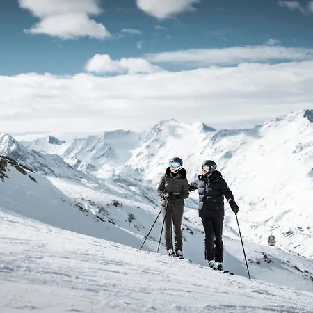 Hotel AlpenParks THE SECRET Sölden