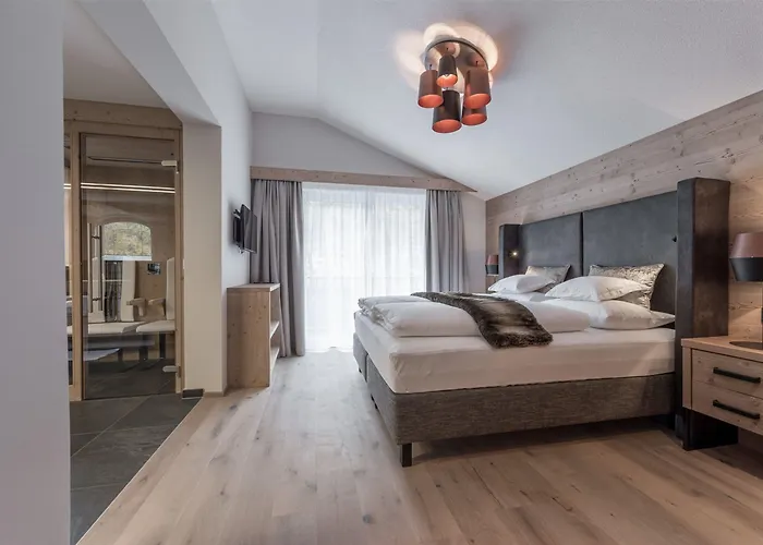 The Secret 4* Ζόλντεν