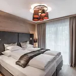 AlpenParks THE SECRET Sölden 4* Solden