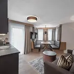 AlpenParks THE SECRET Sölden 4* Solden