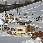 Hotel AlpenParks THE SECRET Sölden Solden